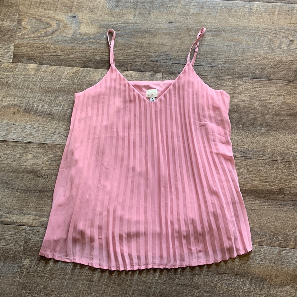 A New Day Pink Pleated Sleeveless Blouse Vneck Cami‎
